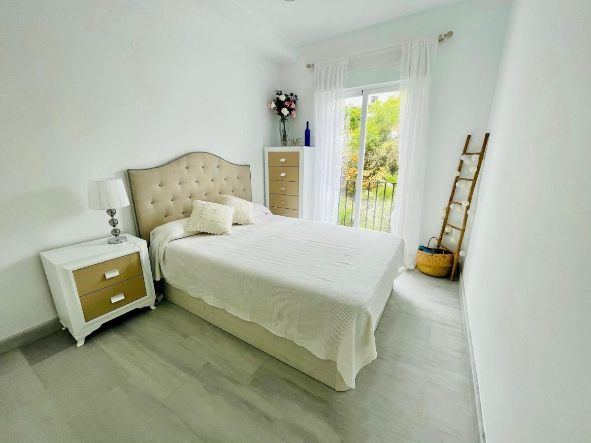 Marina Sunrise, Preciosas Vistas Al Mar Apartman La Herradura  Kültér fotó